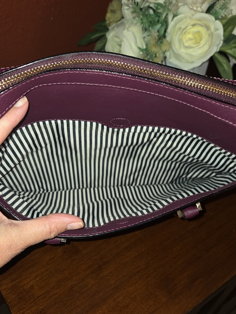**SOLD**Kate Spade 13" Saffiano Laptop Bag - Picture 11 of 17